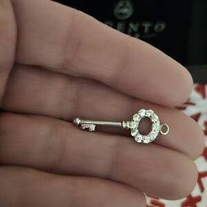 Strealing Silver Argento Vivo Silver Key Necklace with Sparkling Accents